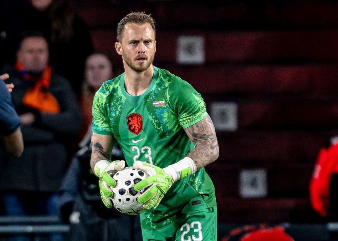 FROM BOCHOLTZ TO THE WORLD STAGE